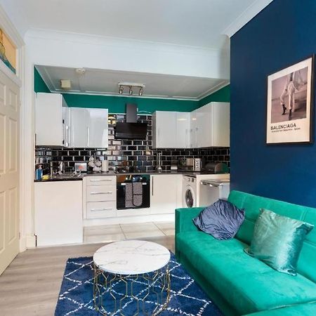Beautiful Boutique Edinburgh Abode - Sleeps 4 Apartment Bagian luar foto