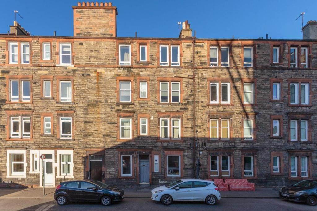Beautiful Boutique Edinburgh Abode - Sleeps 4 Apartment Bagian luar foto